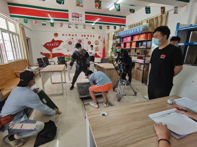 追星女孩心理学分析报告：宿松县广告片拍摄公司揭秘饭圈应援式传播逻辑